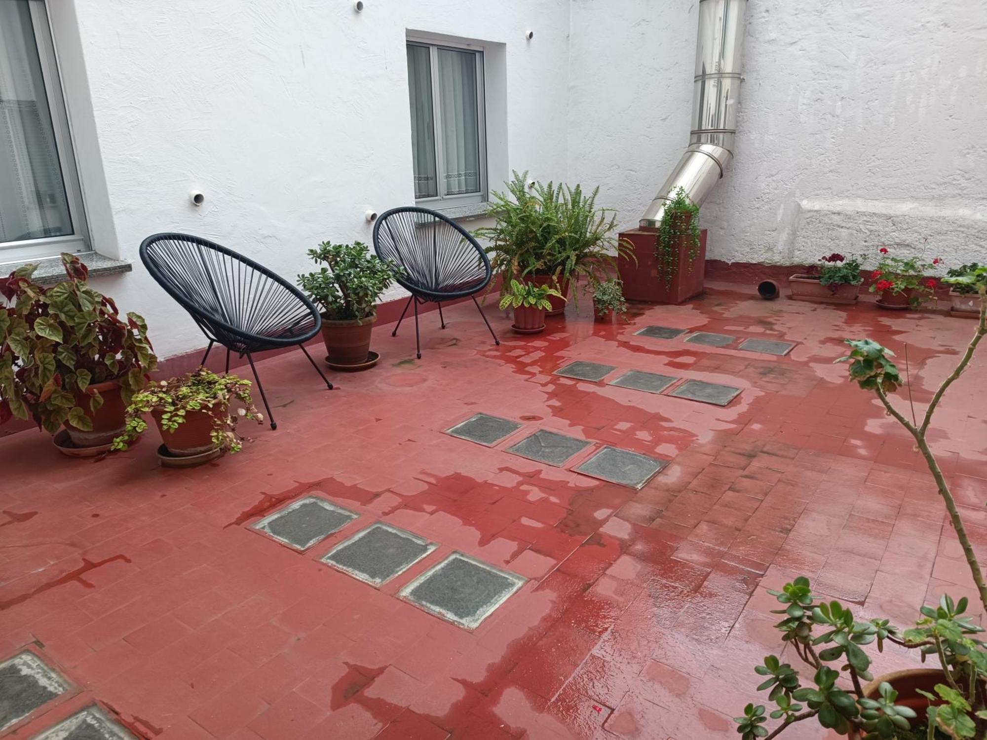 Como Una Casa De Campo En La Ciudad, Con Patio -Parking Gratis Gijón Zewnętrze zdjęcie